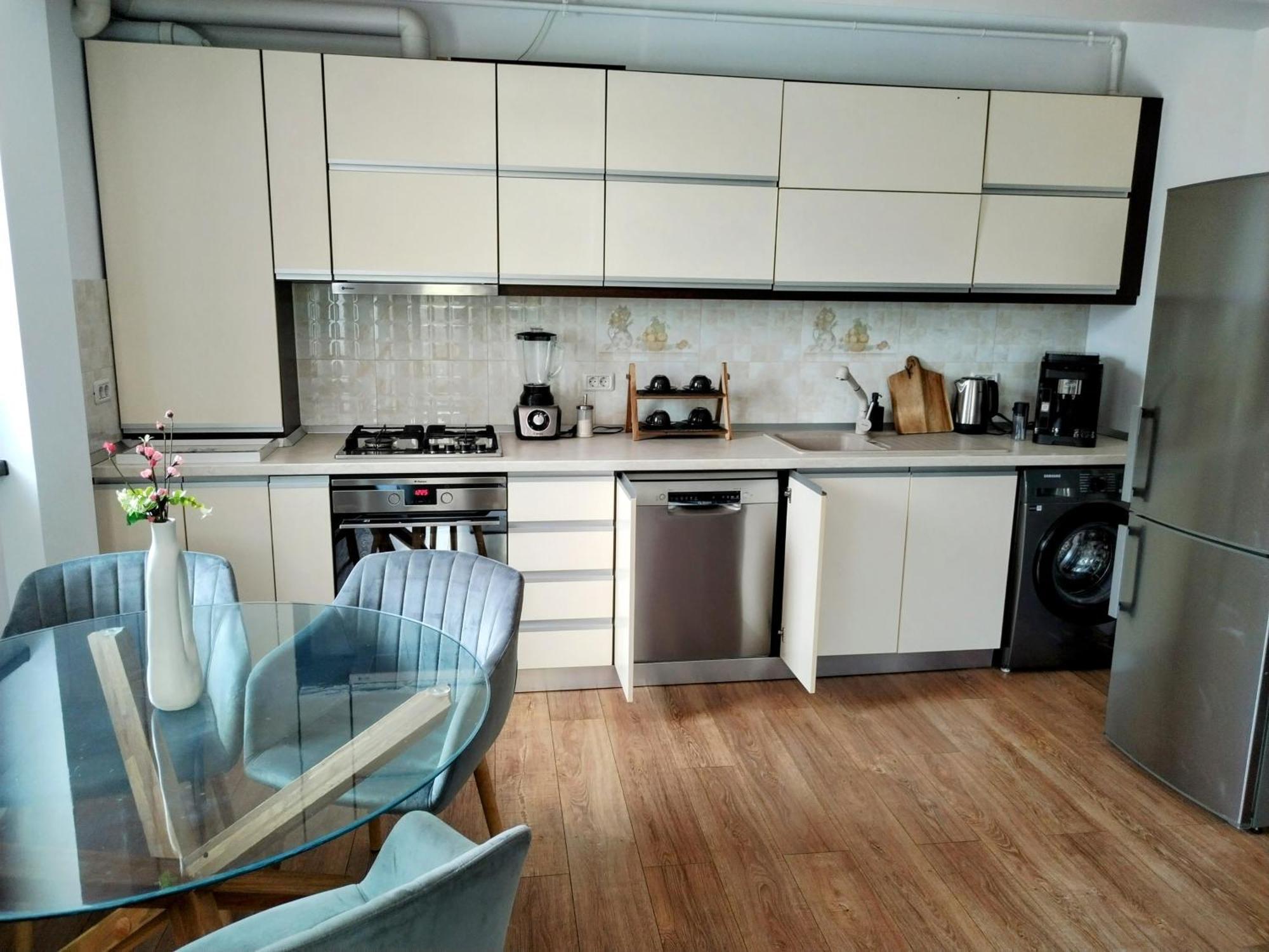 Exclusive Living Apartment Bukarest Eksteriør billede